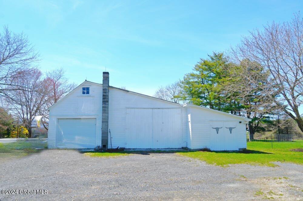 882 County Route 402