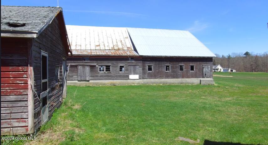 882 County Route 402