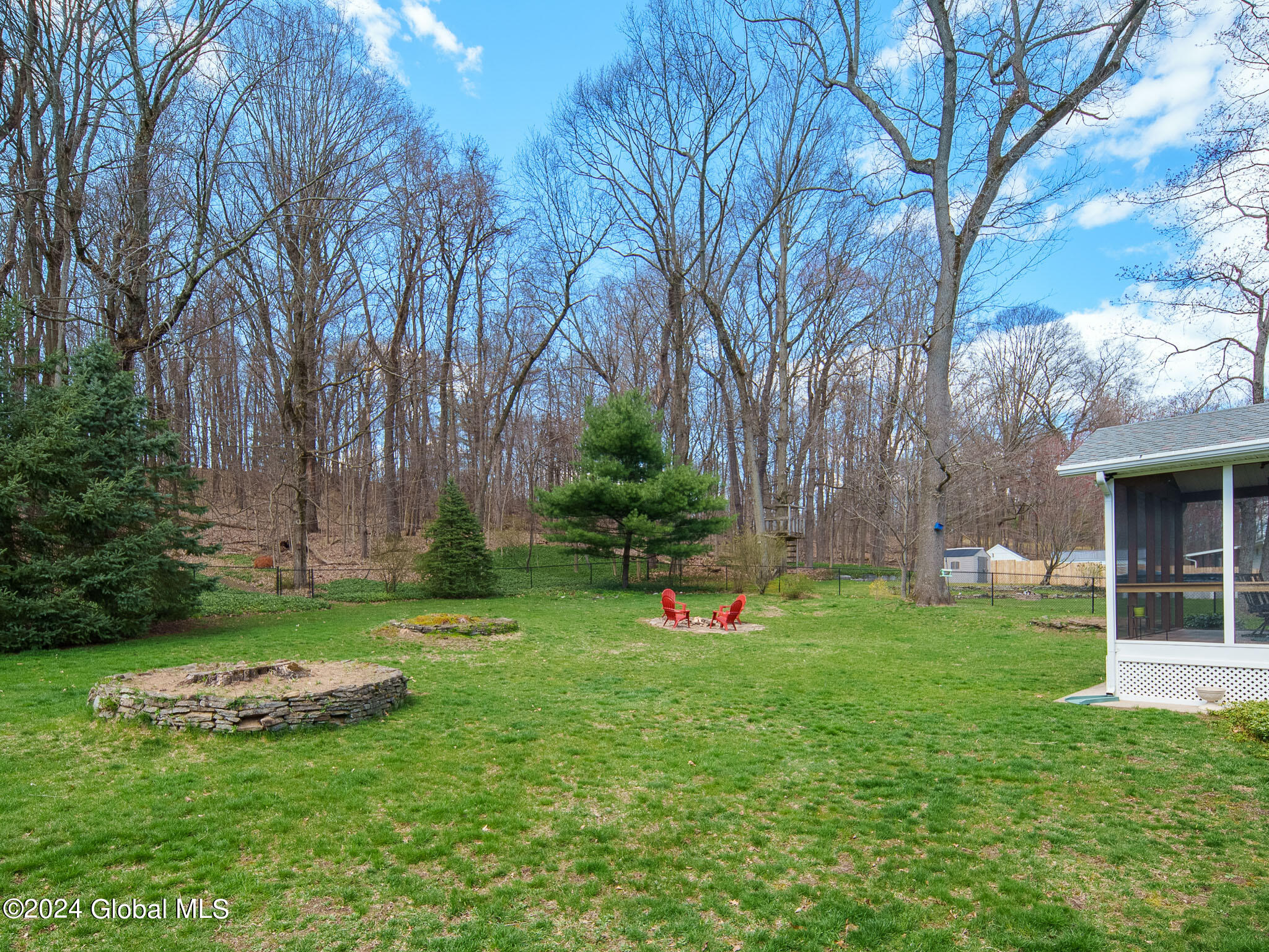 28 Denison Road