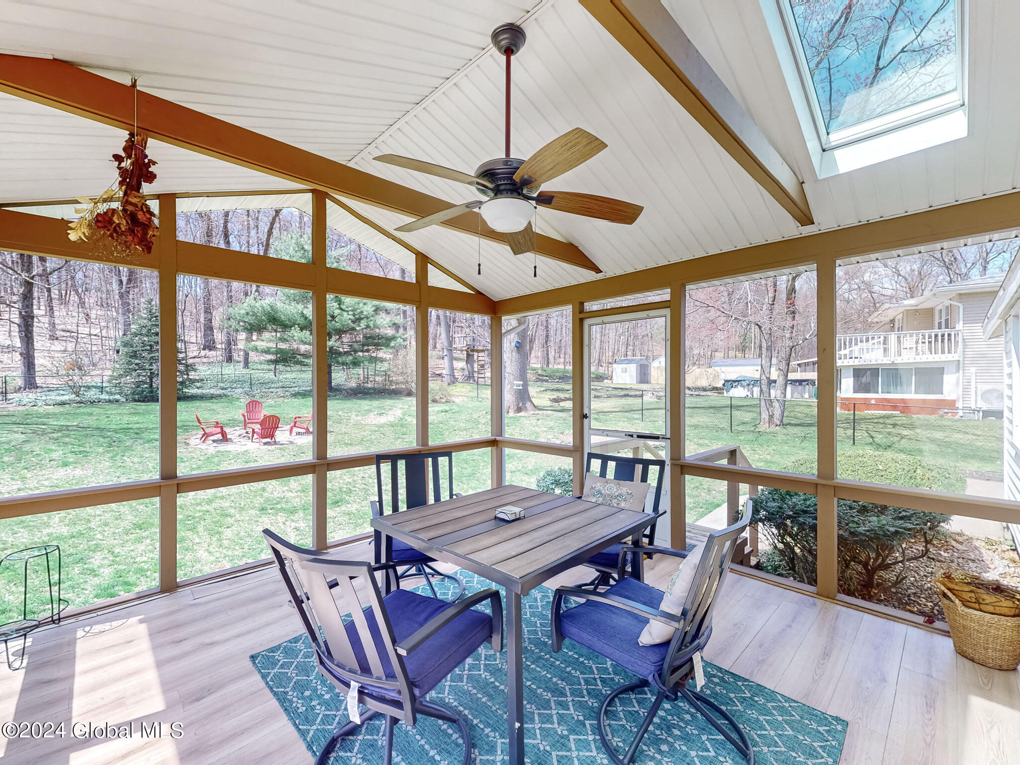 28 Denison Road