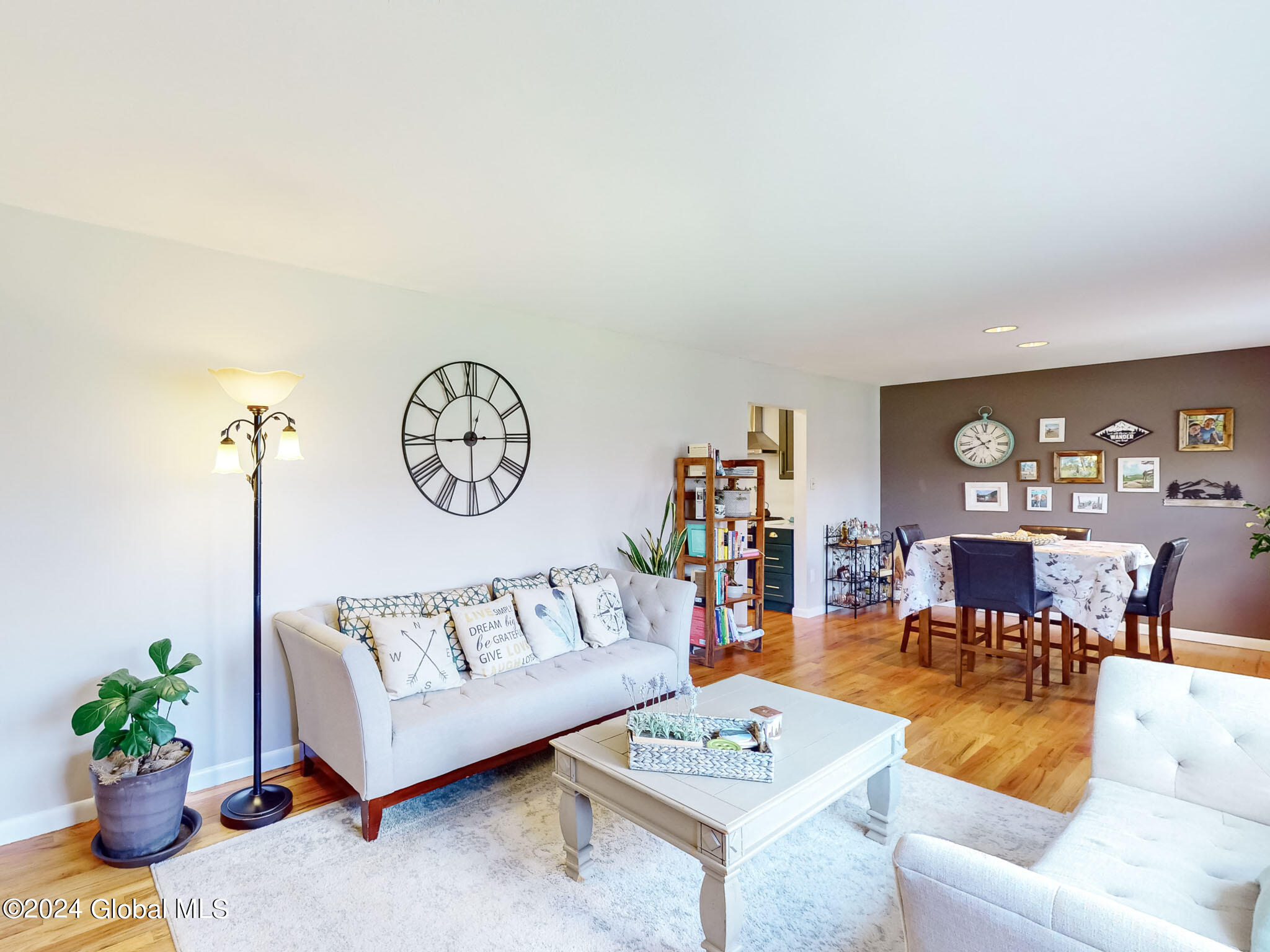28 Denison Road