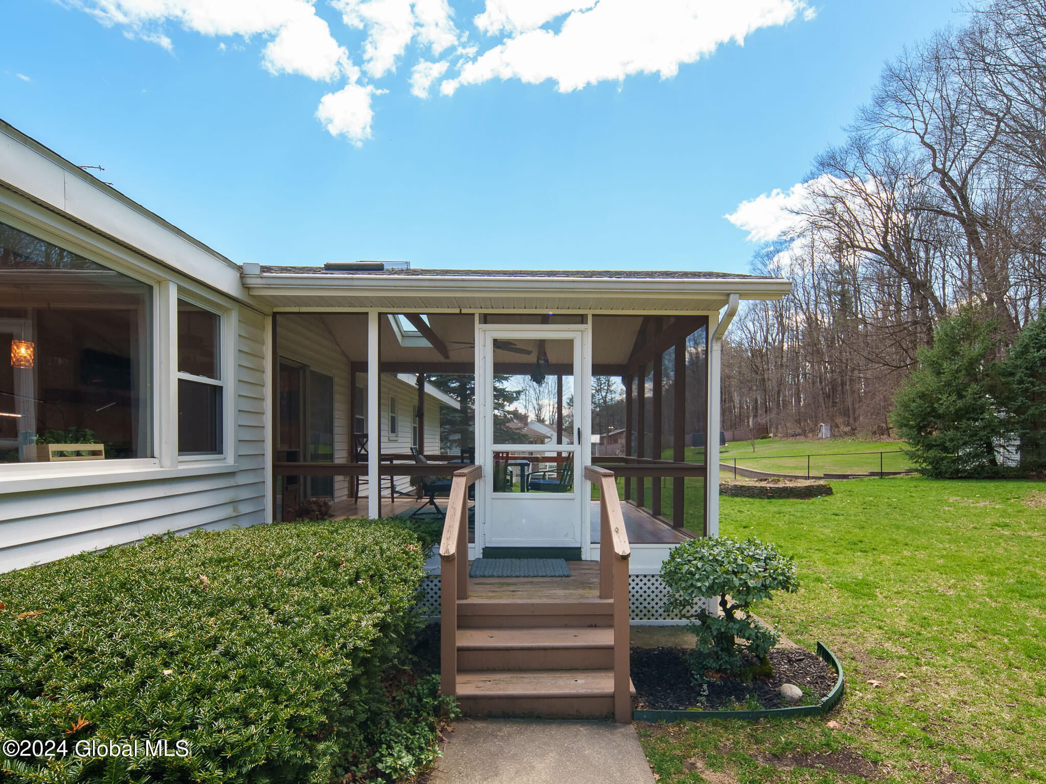 28 Denison Road
