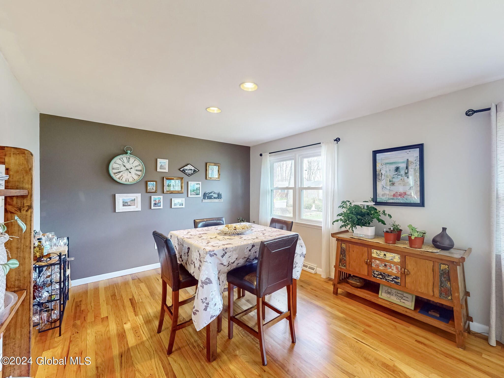 28 Denison Road