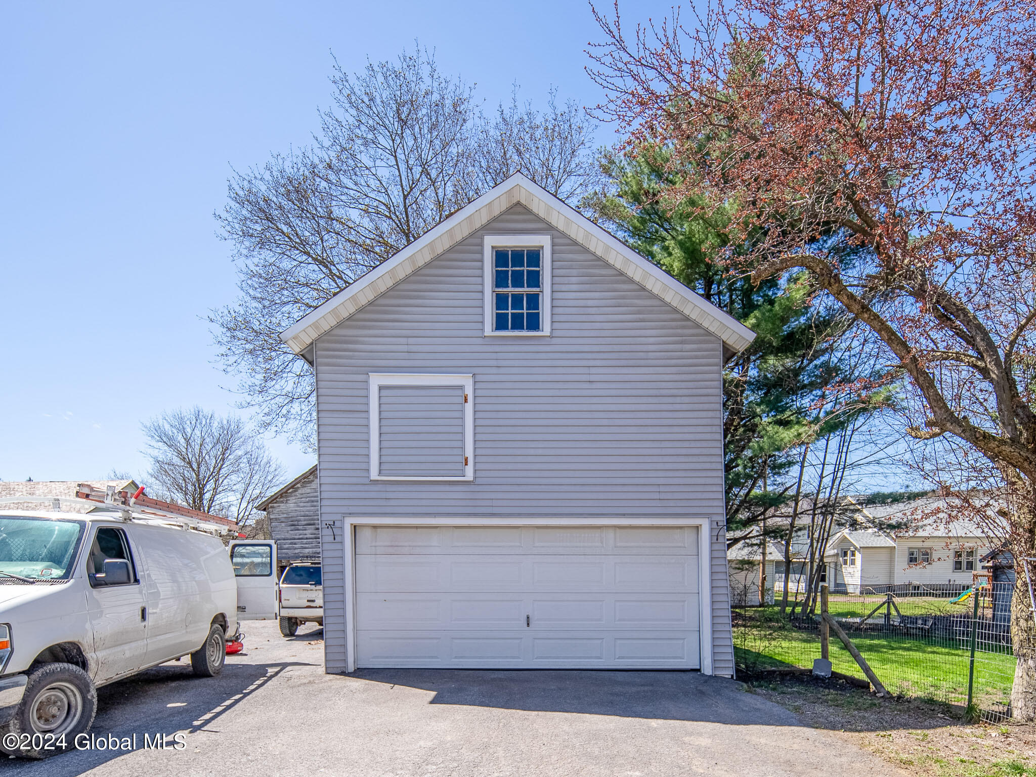 113 Rose Street