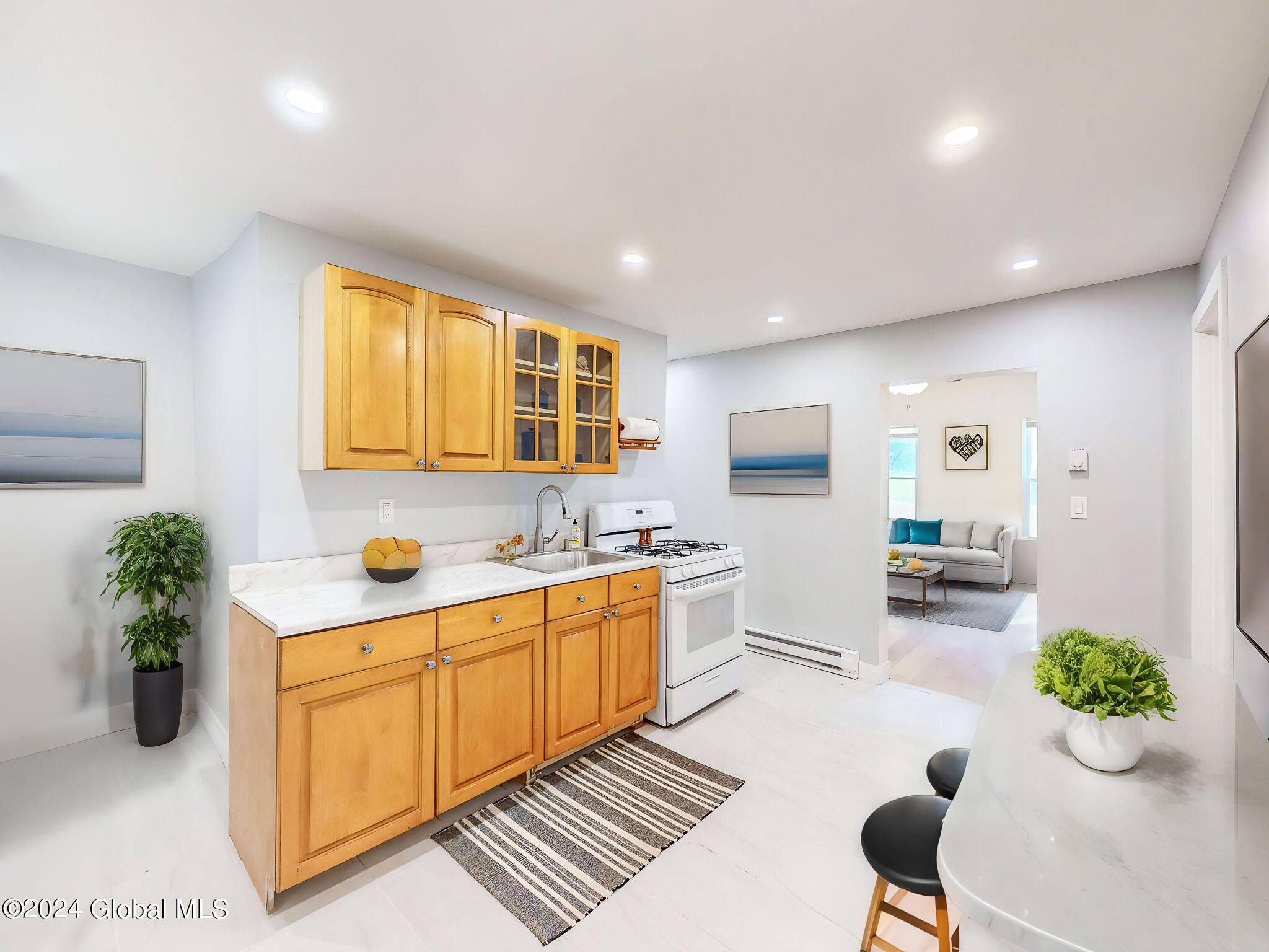 16 Mann Avenue