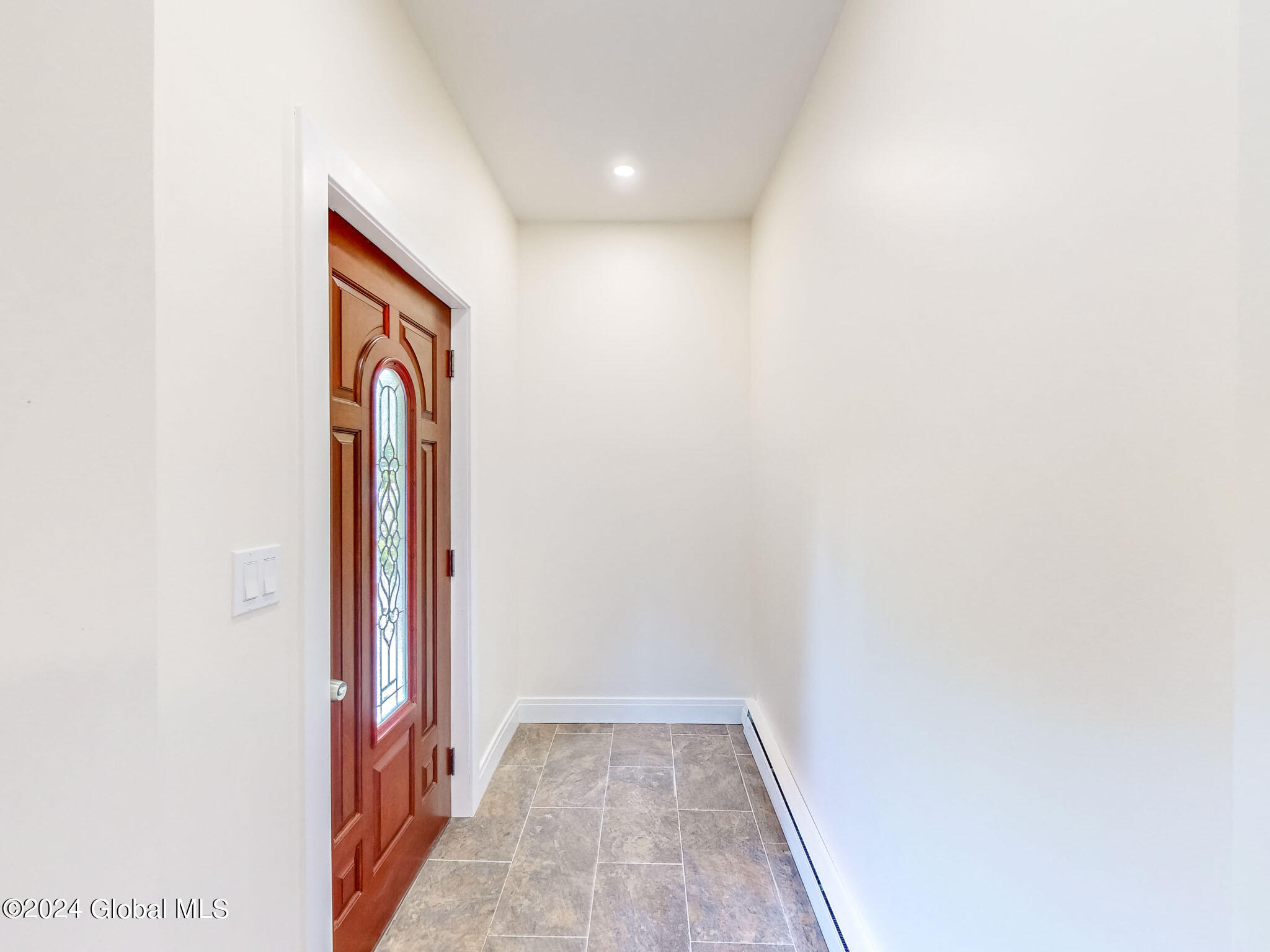 16 Mann Avenue