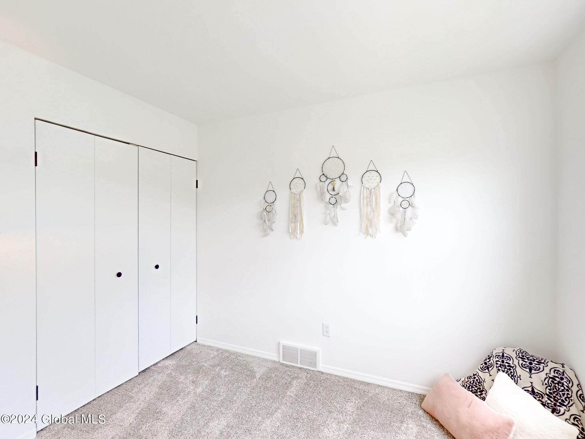 68 Wynantskill Way
