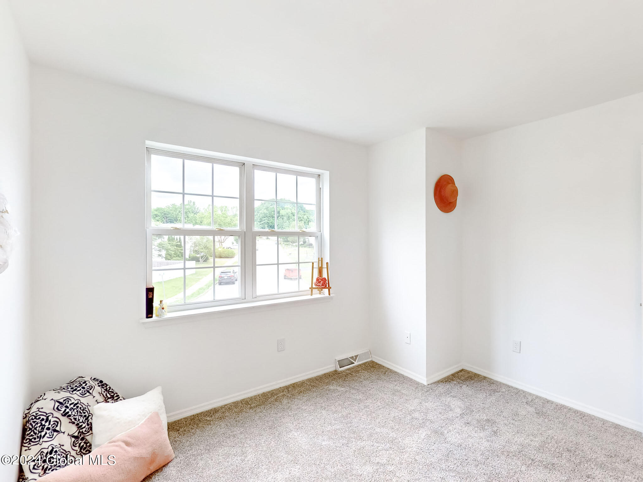 68 Wynantskill Way