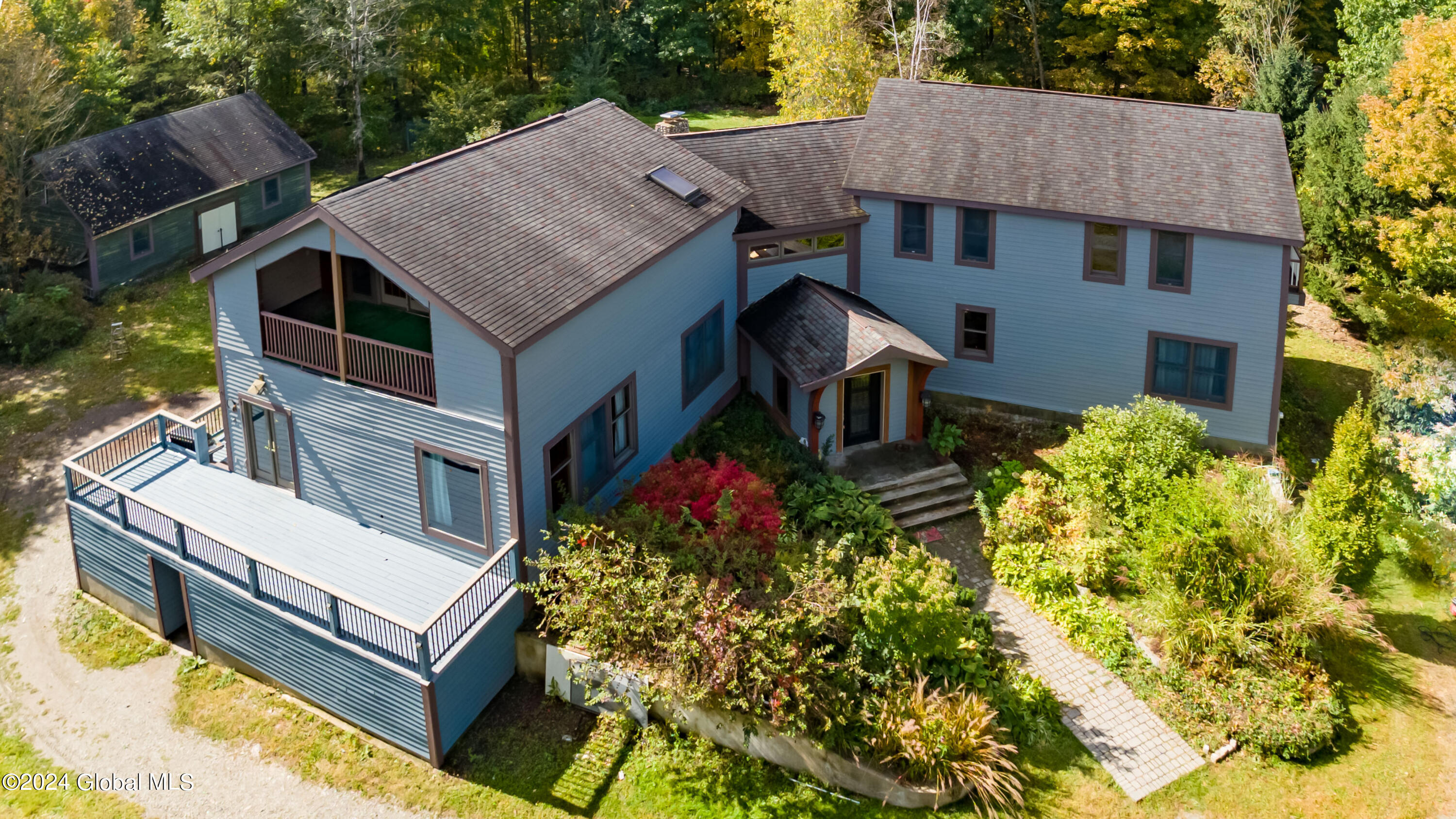 15 Grandview Drive