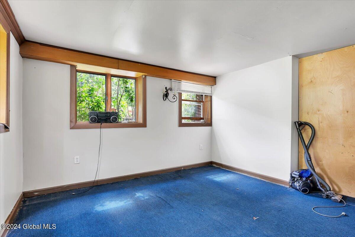 15 Grandview Drive