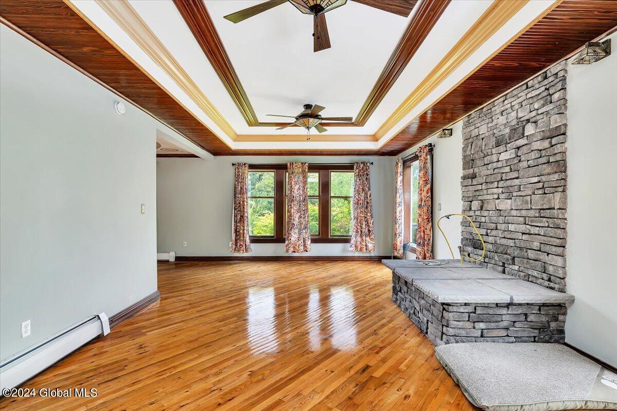 15 Grandview Drive