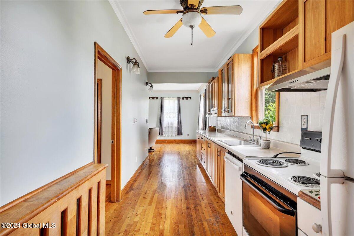15 Grandview Drive