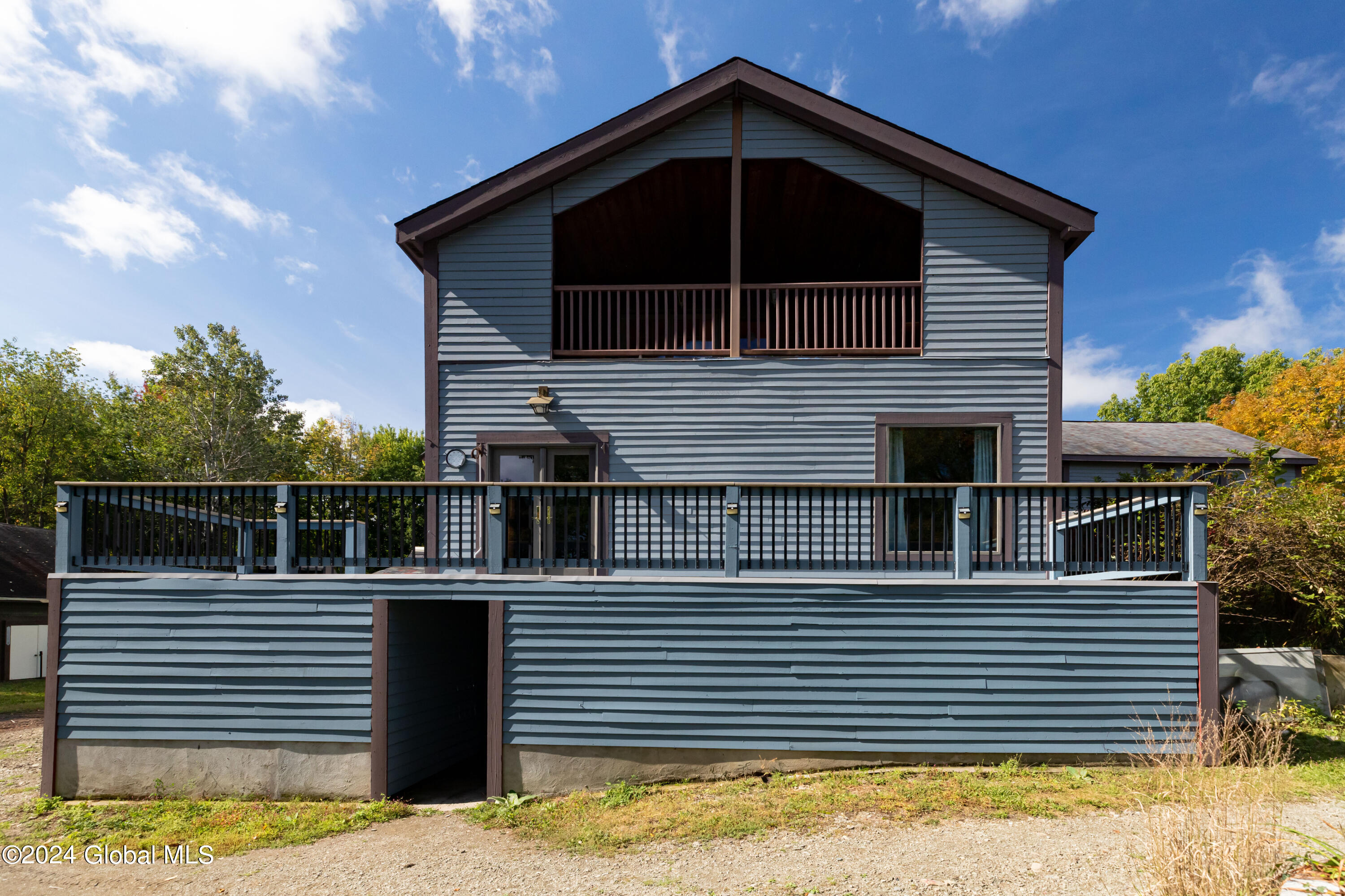 15 Grandview Drive