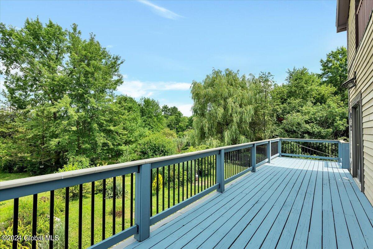 15 Grandview Drive