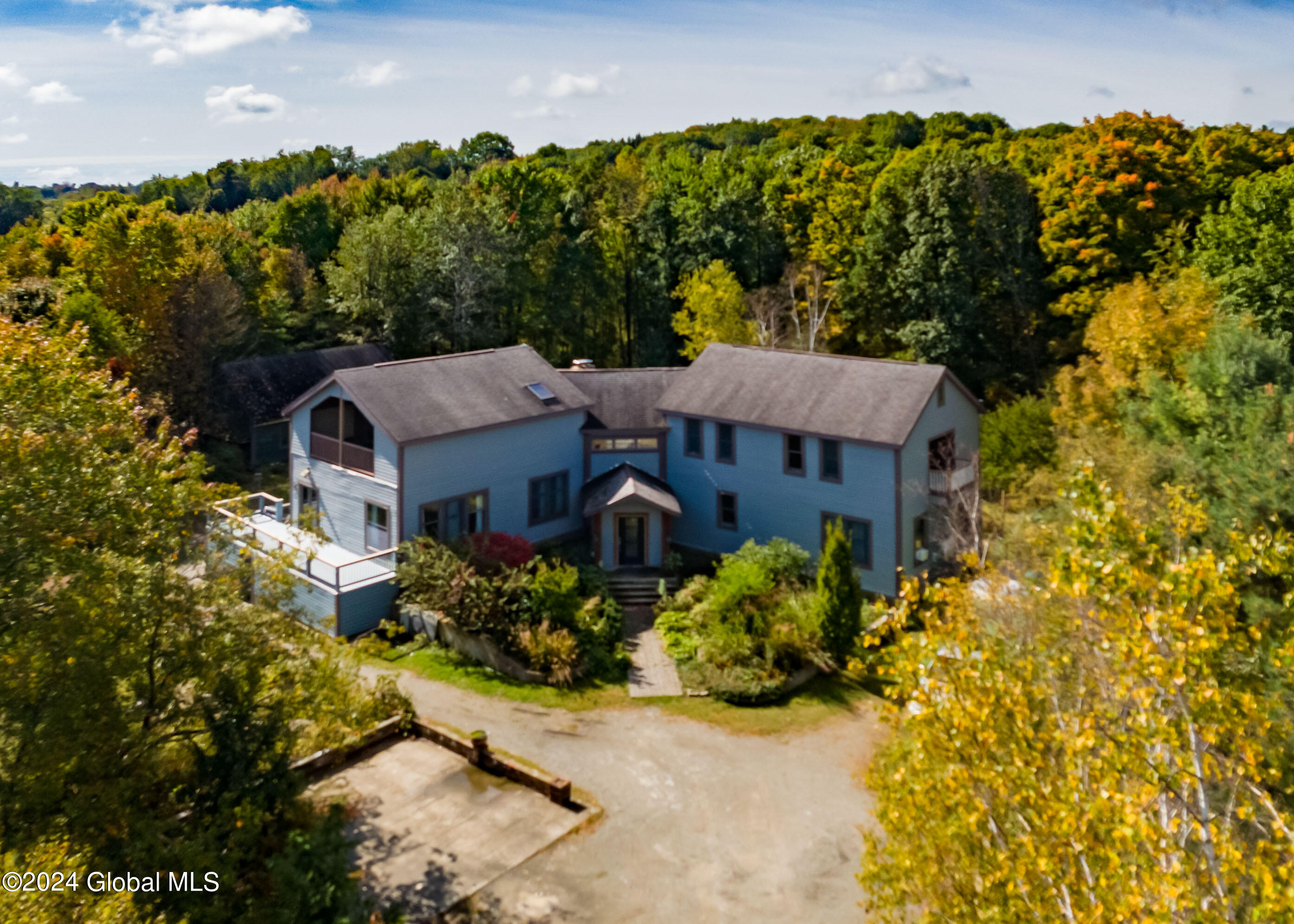 15 Grandview Drive