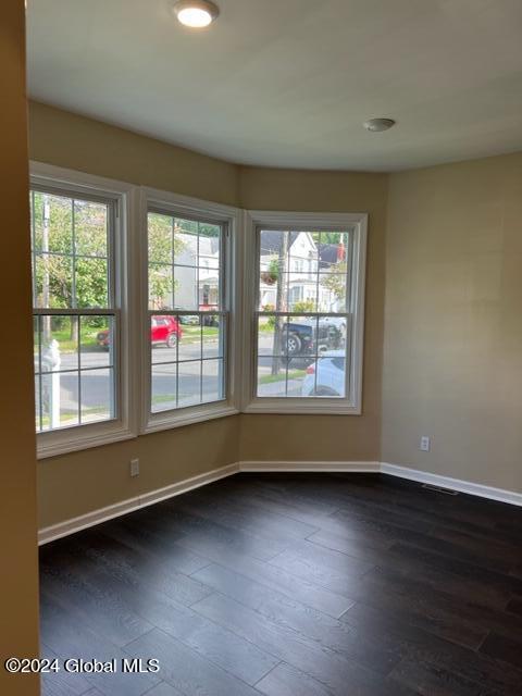 1443 Broadway, 1
