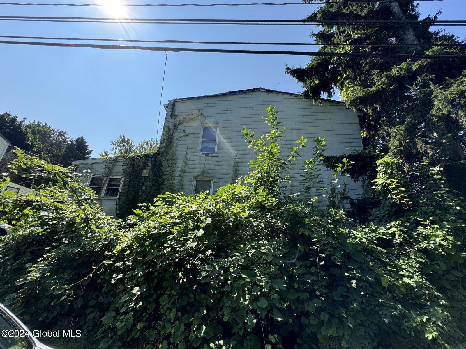 20 Hopkins Street