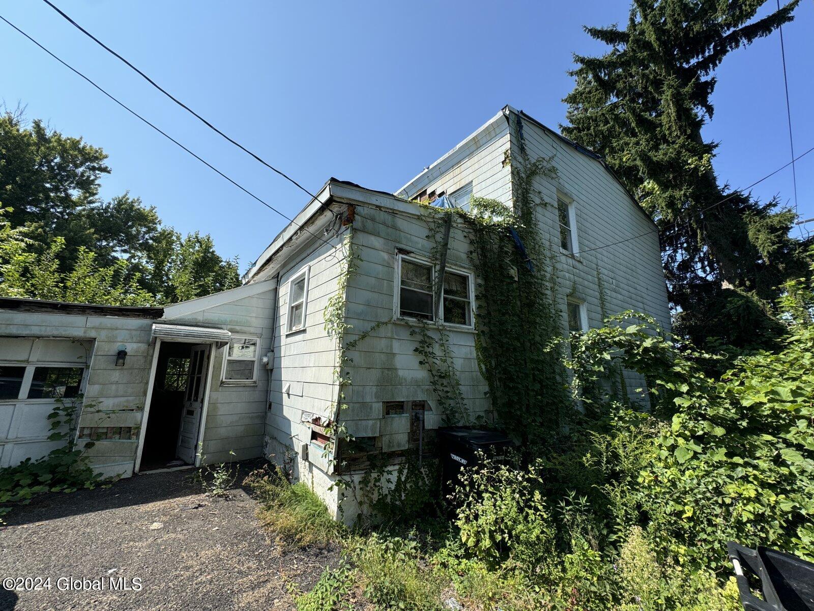20 Hopkins Street