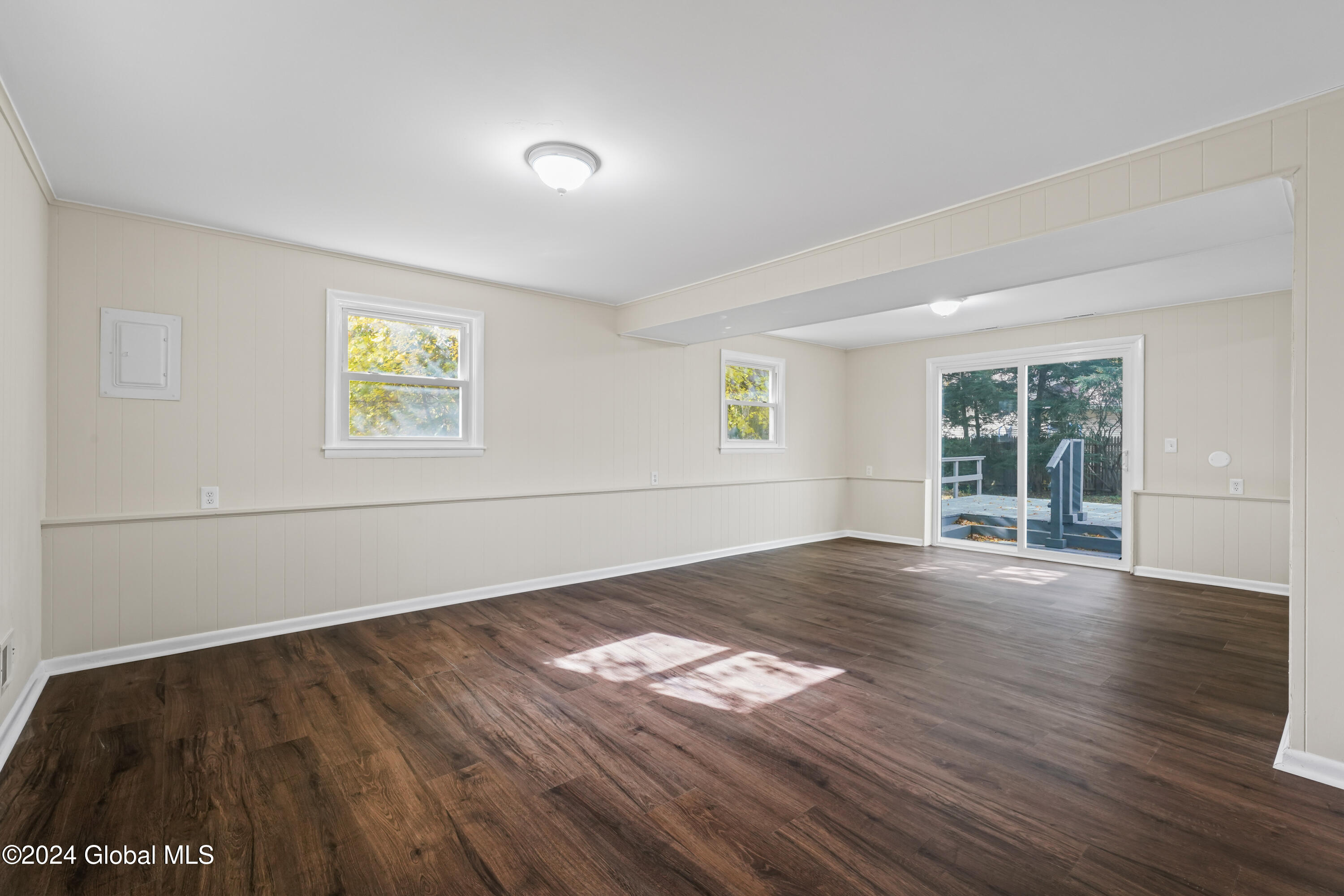 5 Locust Drive
