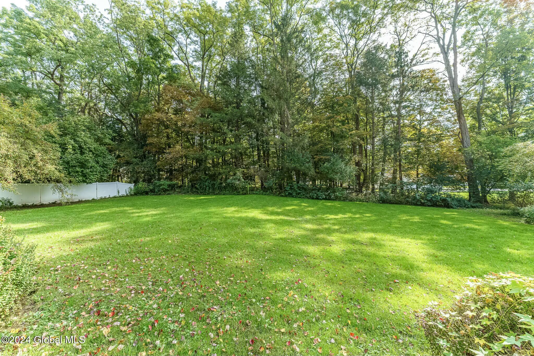 32 Spring Road