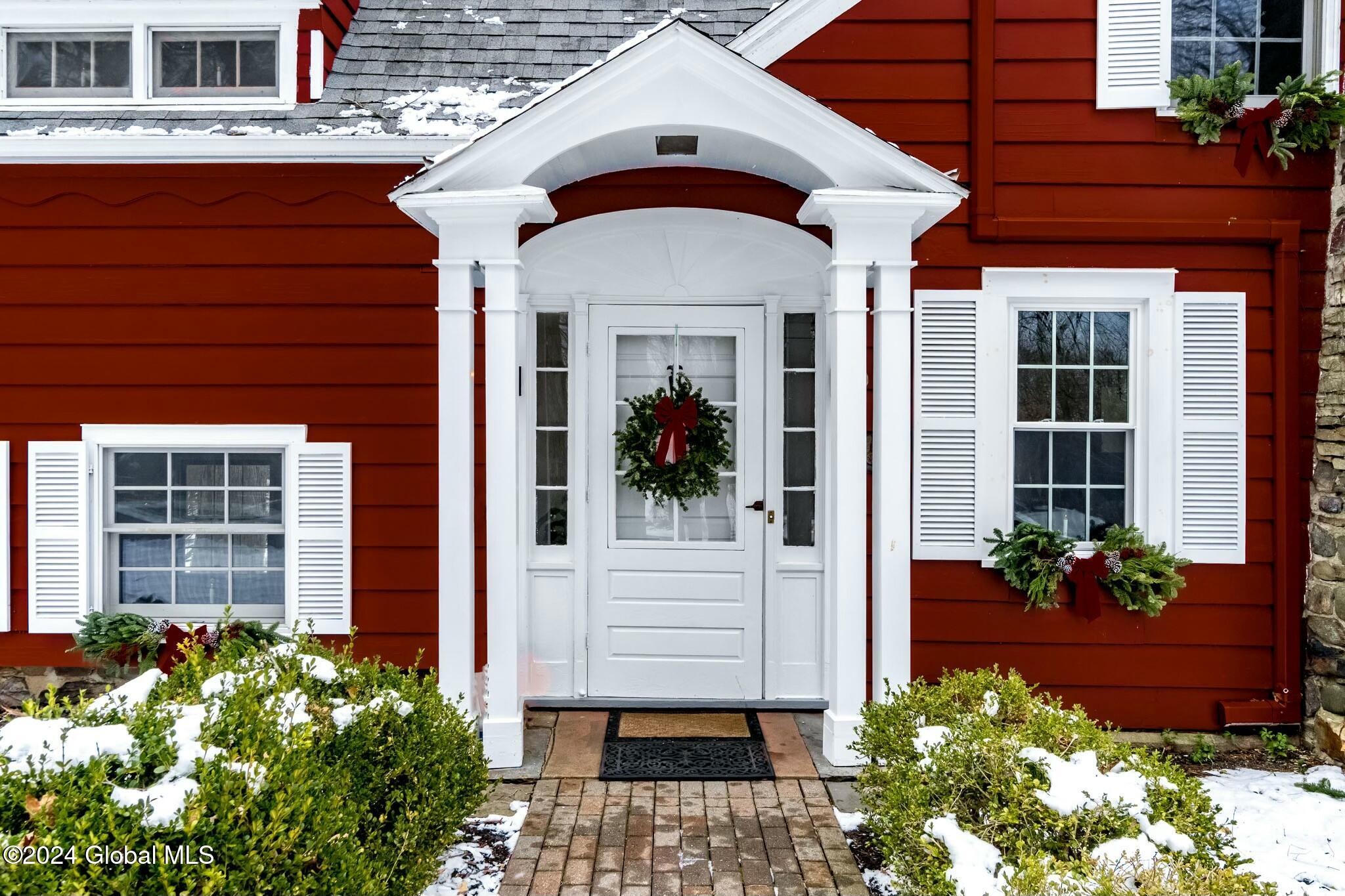 32 Spring Road