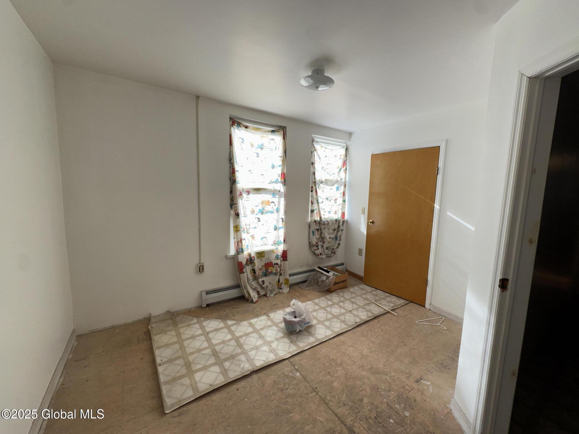 43 Oakwood Avenue