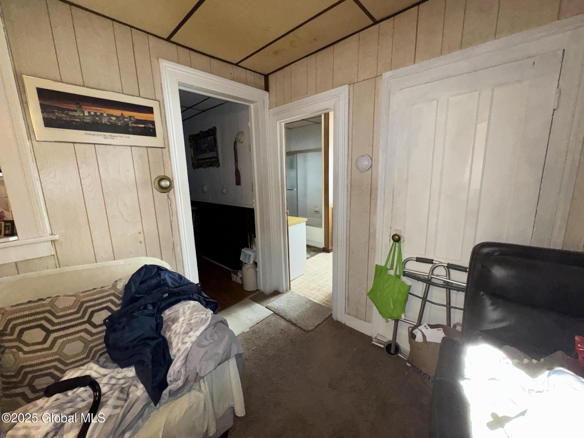 43 Oakwood Avenue