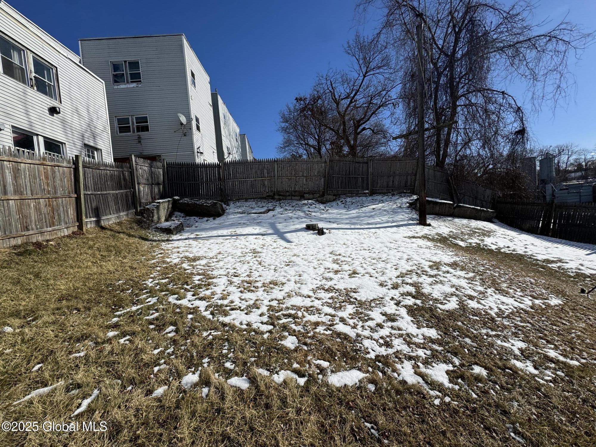 43 Oakwood Avenue