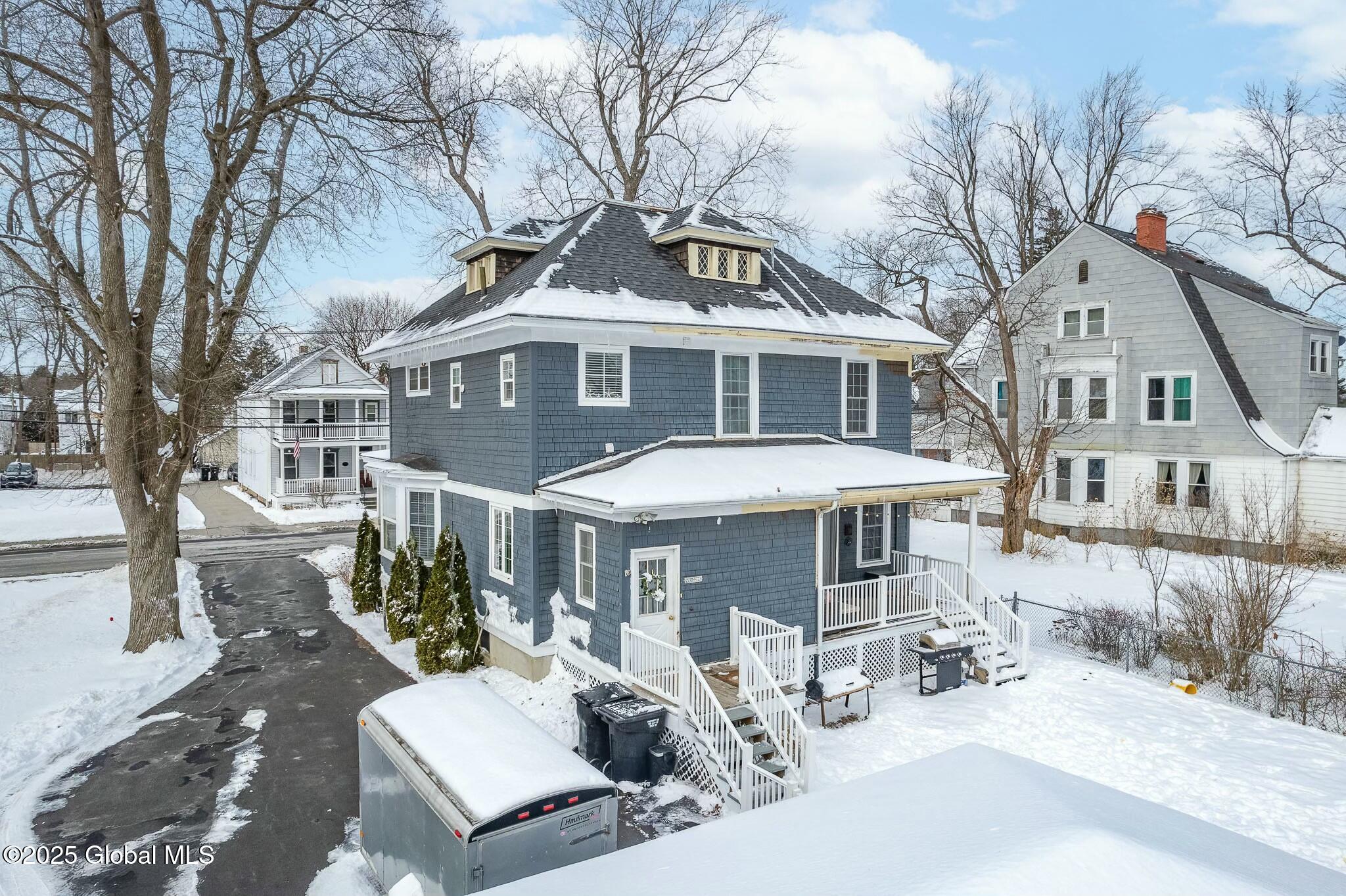 26 S Lake Avenue