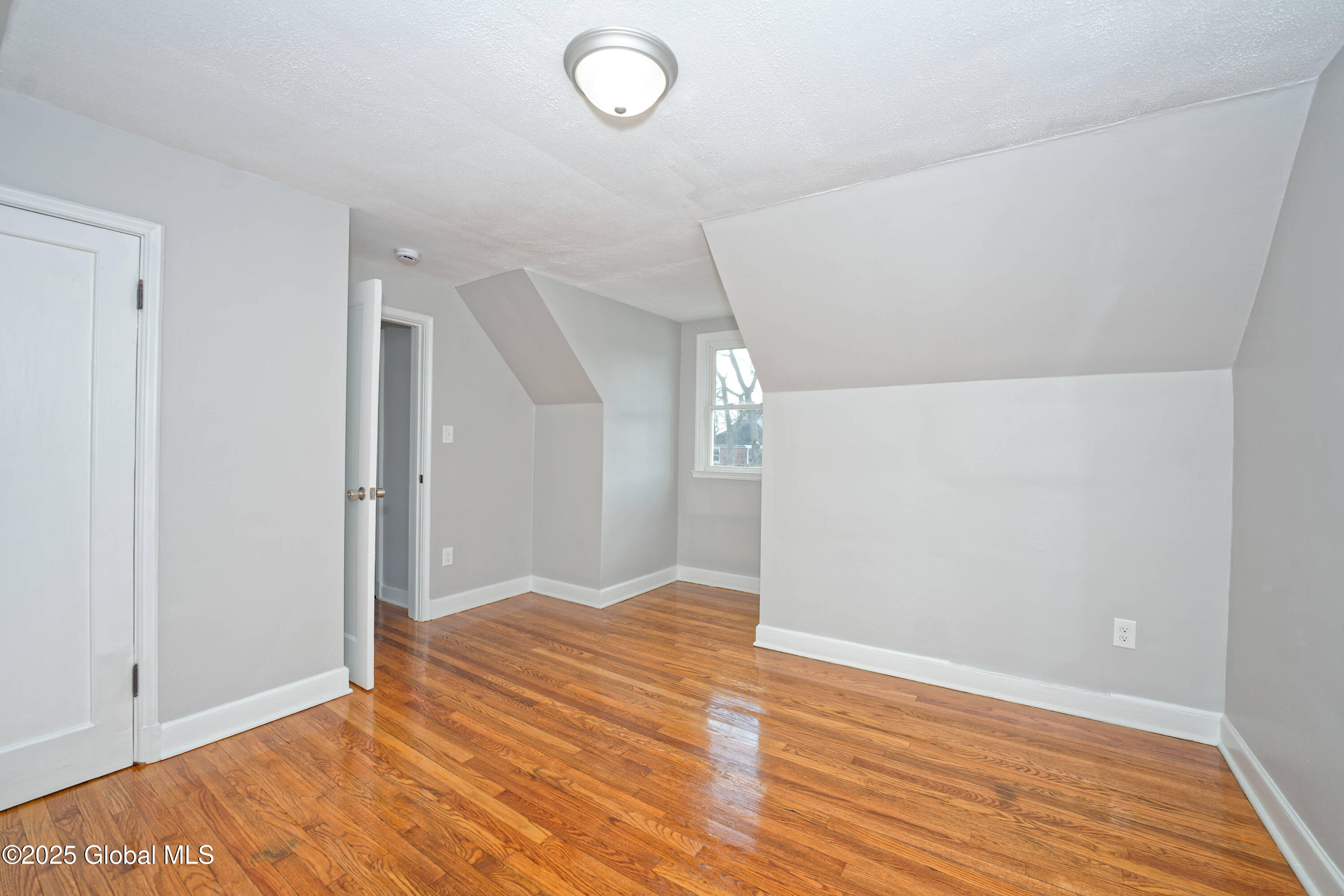 39 Ver Planck Street