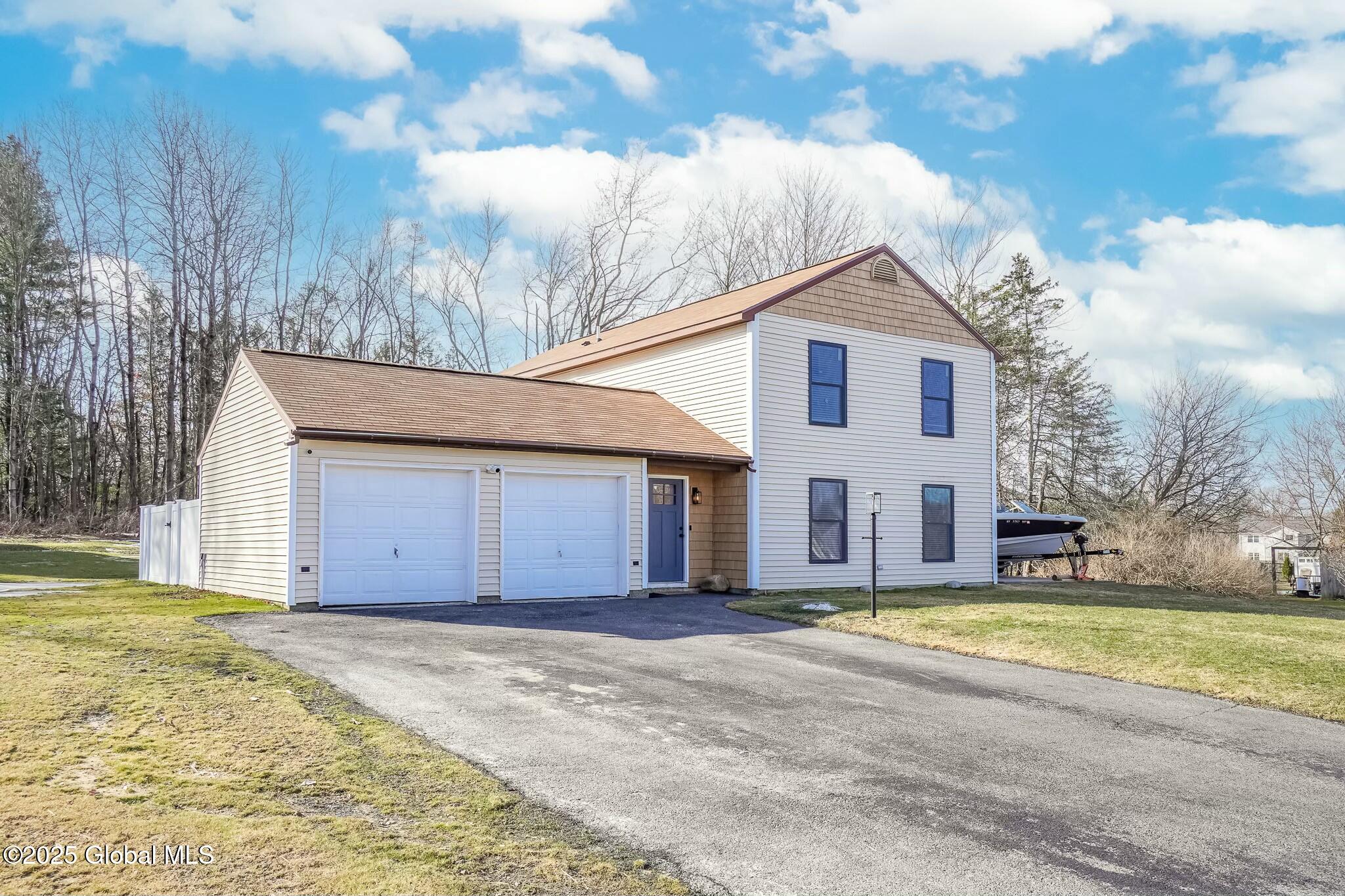 6 Birch Glen Drive