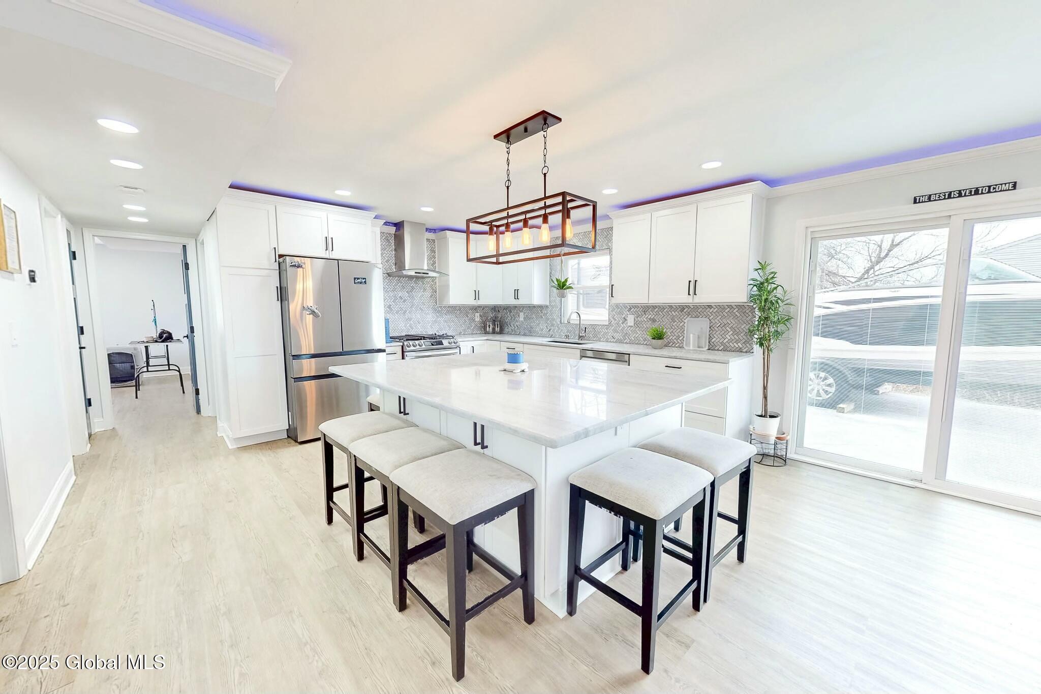 6 Birch Glen Drive