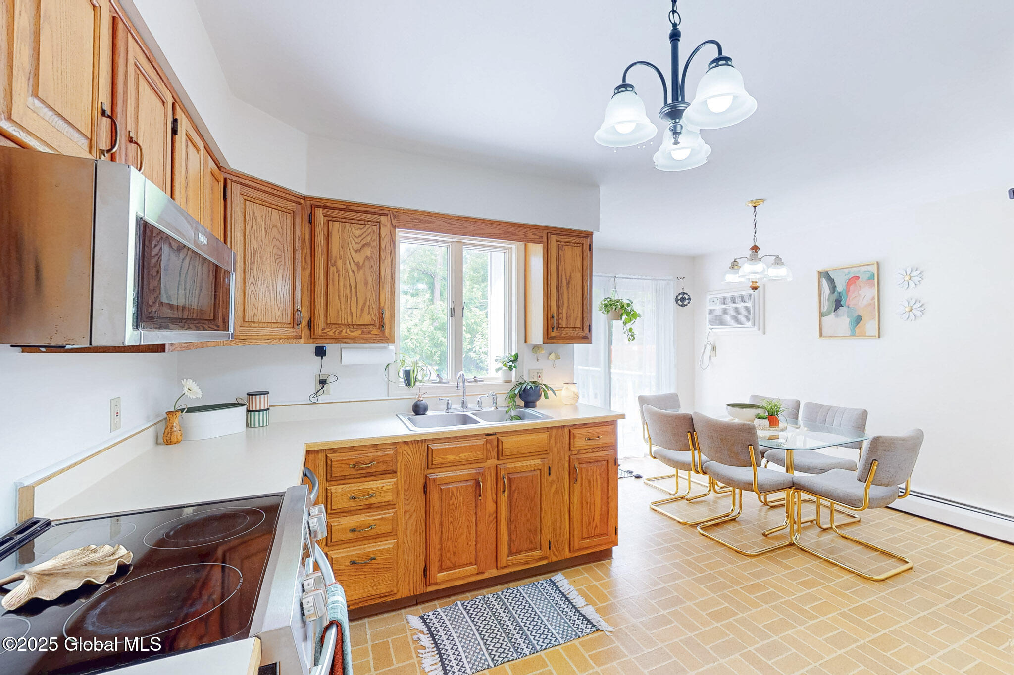 9 Arlene Avenue