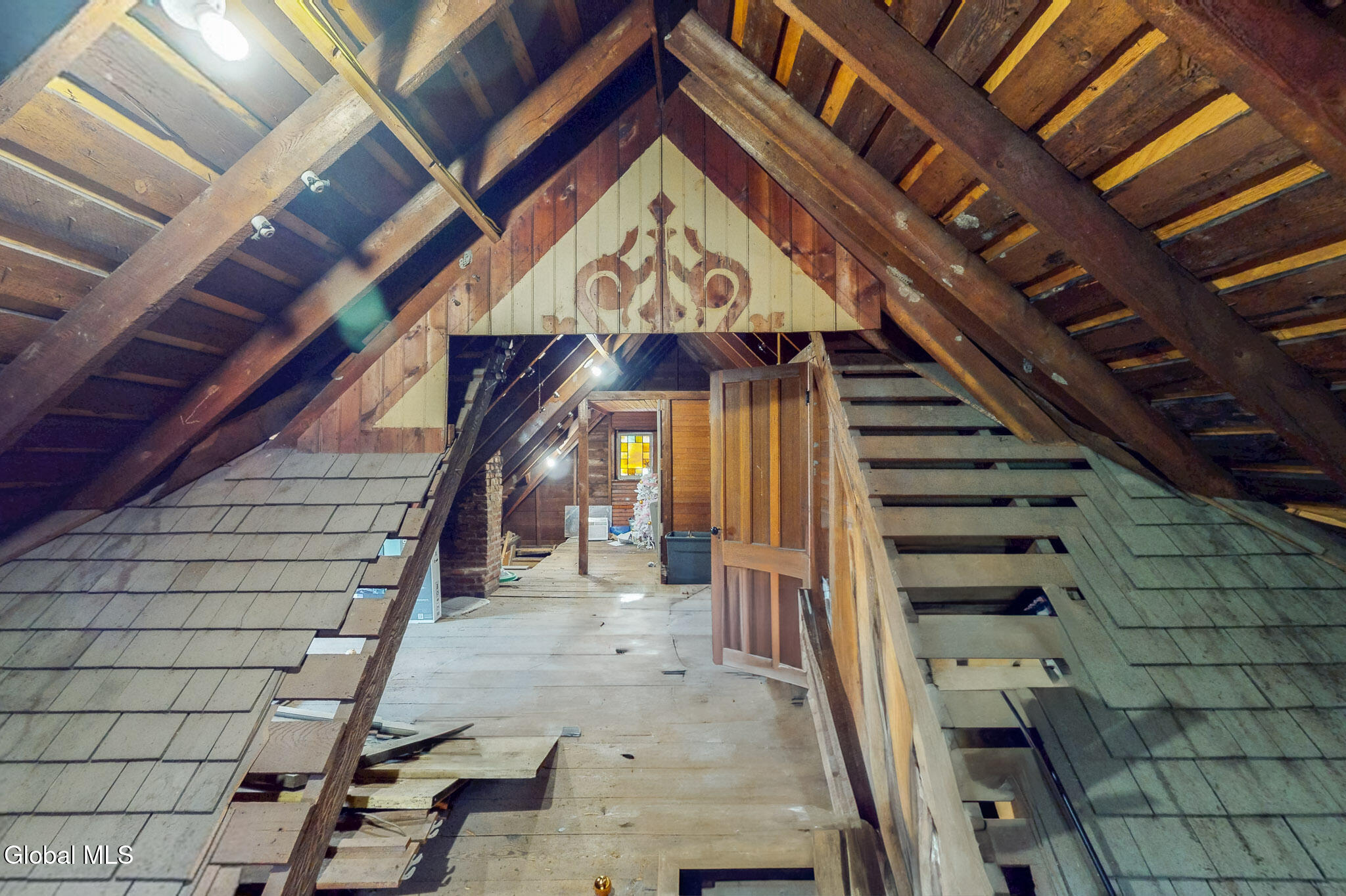 2845 Aqueduct Road