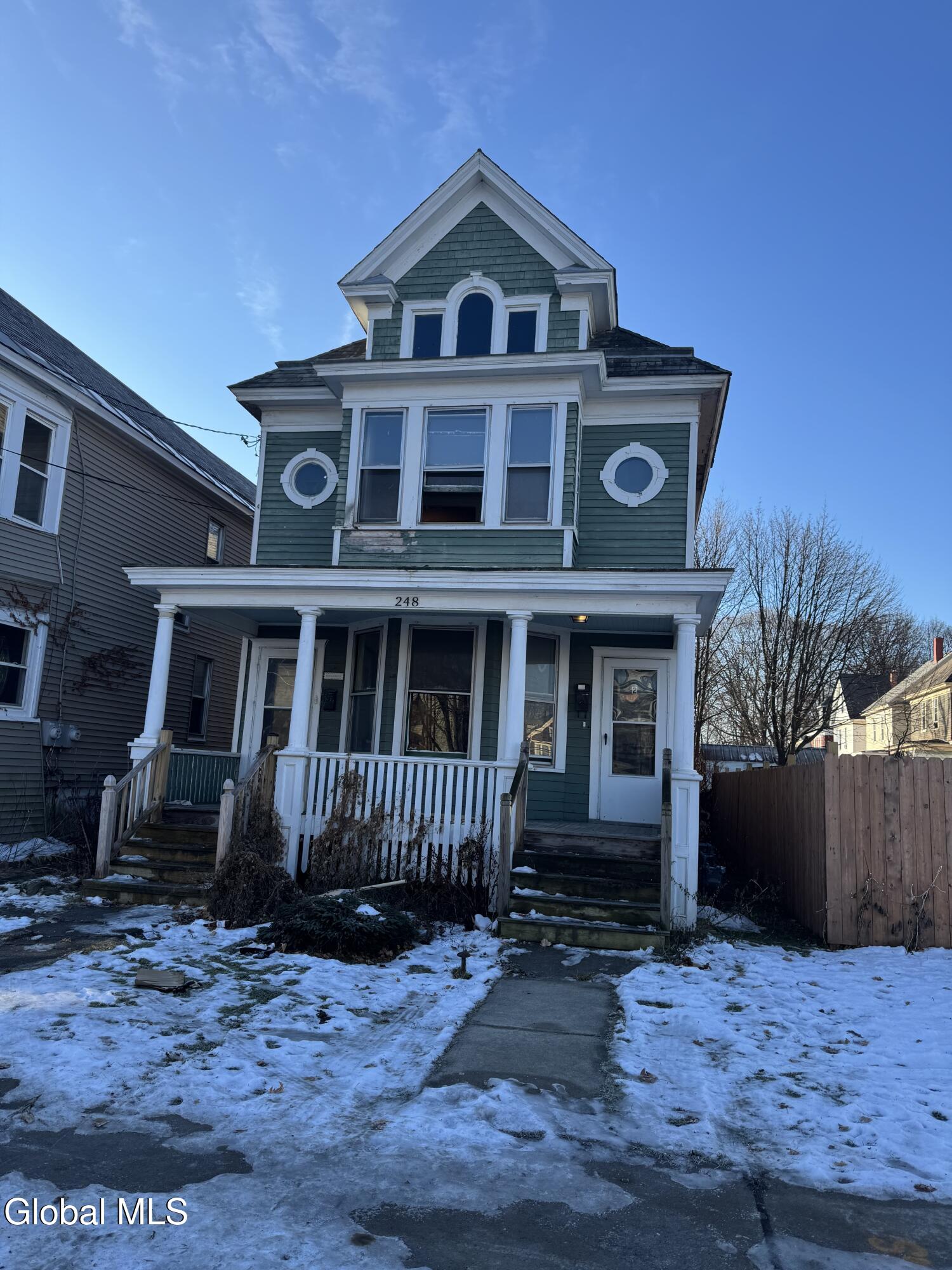 248 Catherine Street