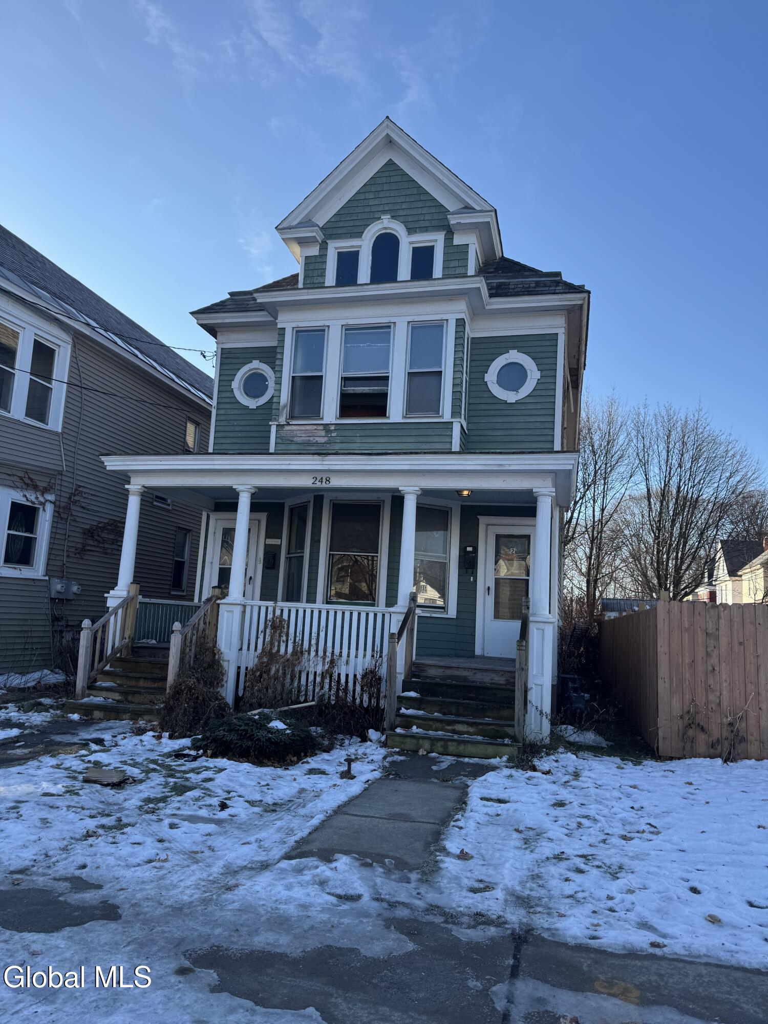 248 Catherine Street