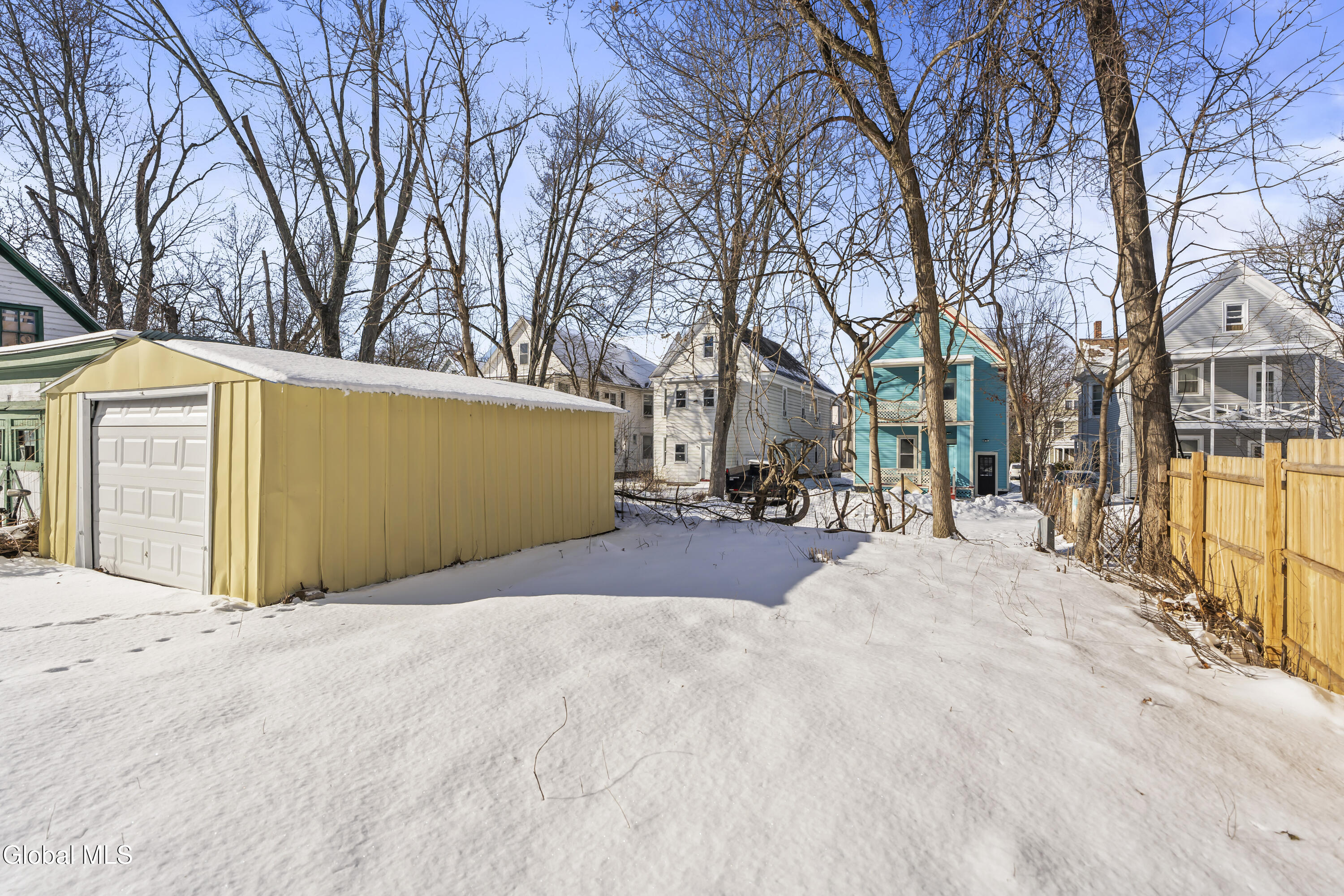 1027 Wendell Avenue