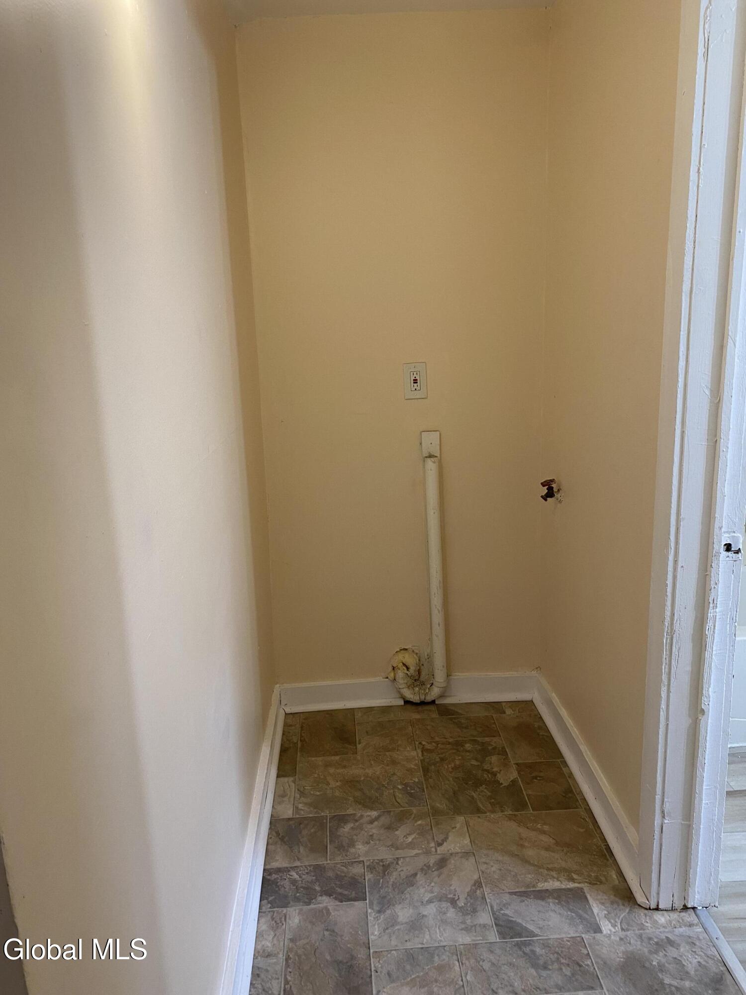 374 8th Street