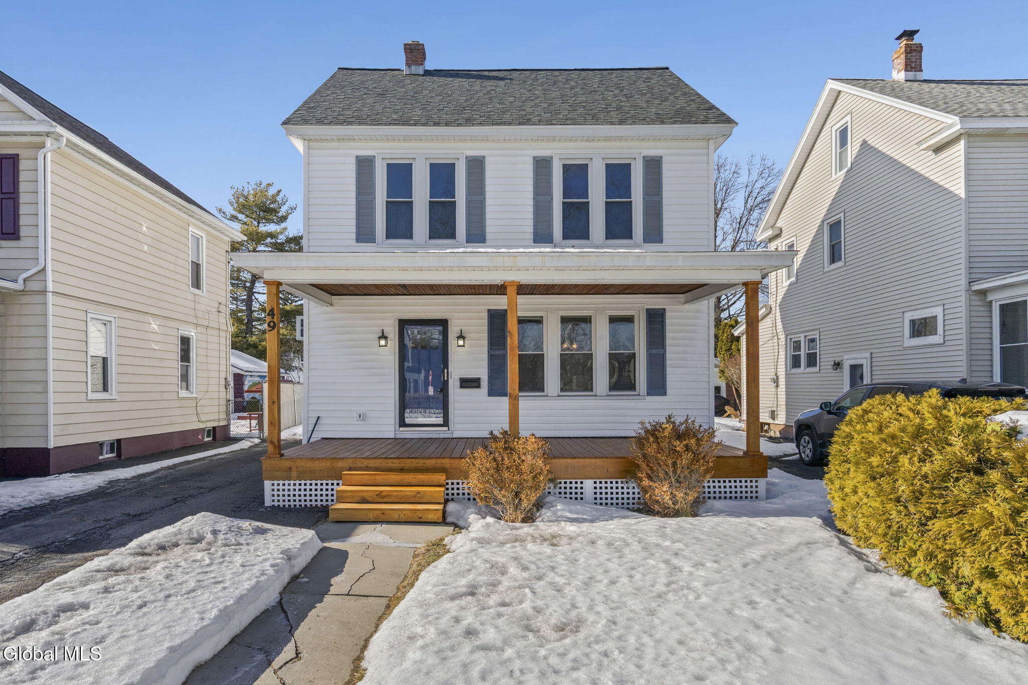 49 Oakwood Street