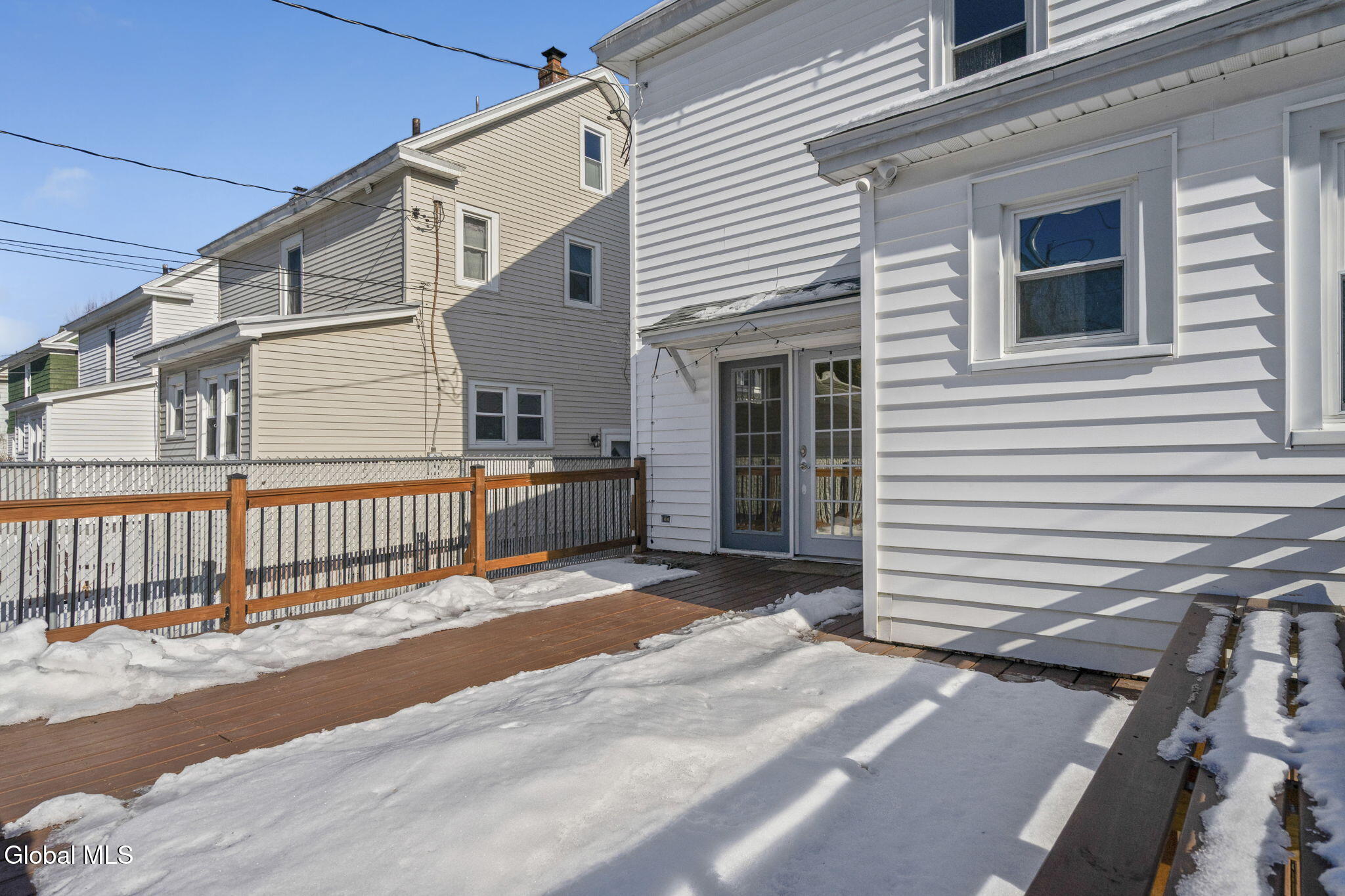 49 Oakwood Street