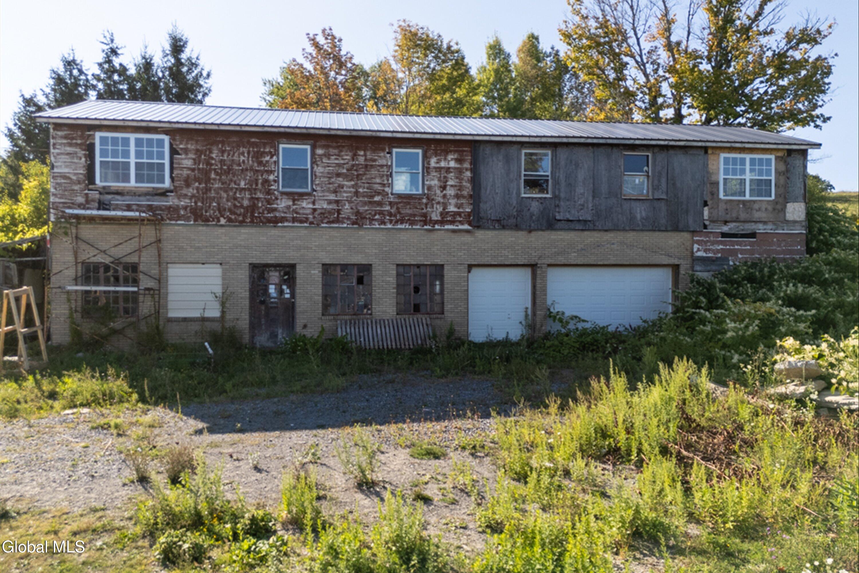 2 Harold Drive