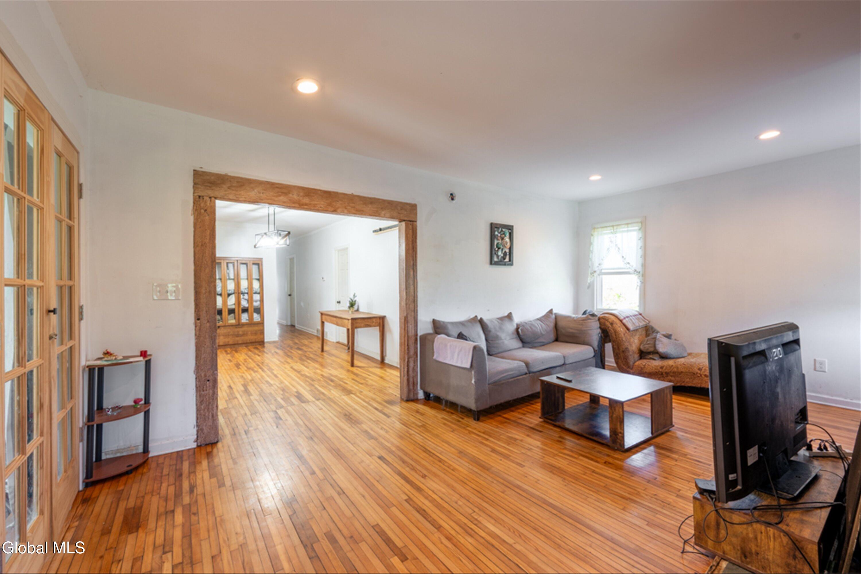 2 Harold Drive
