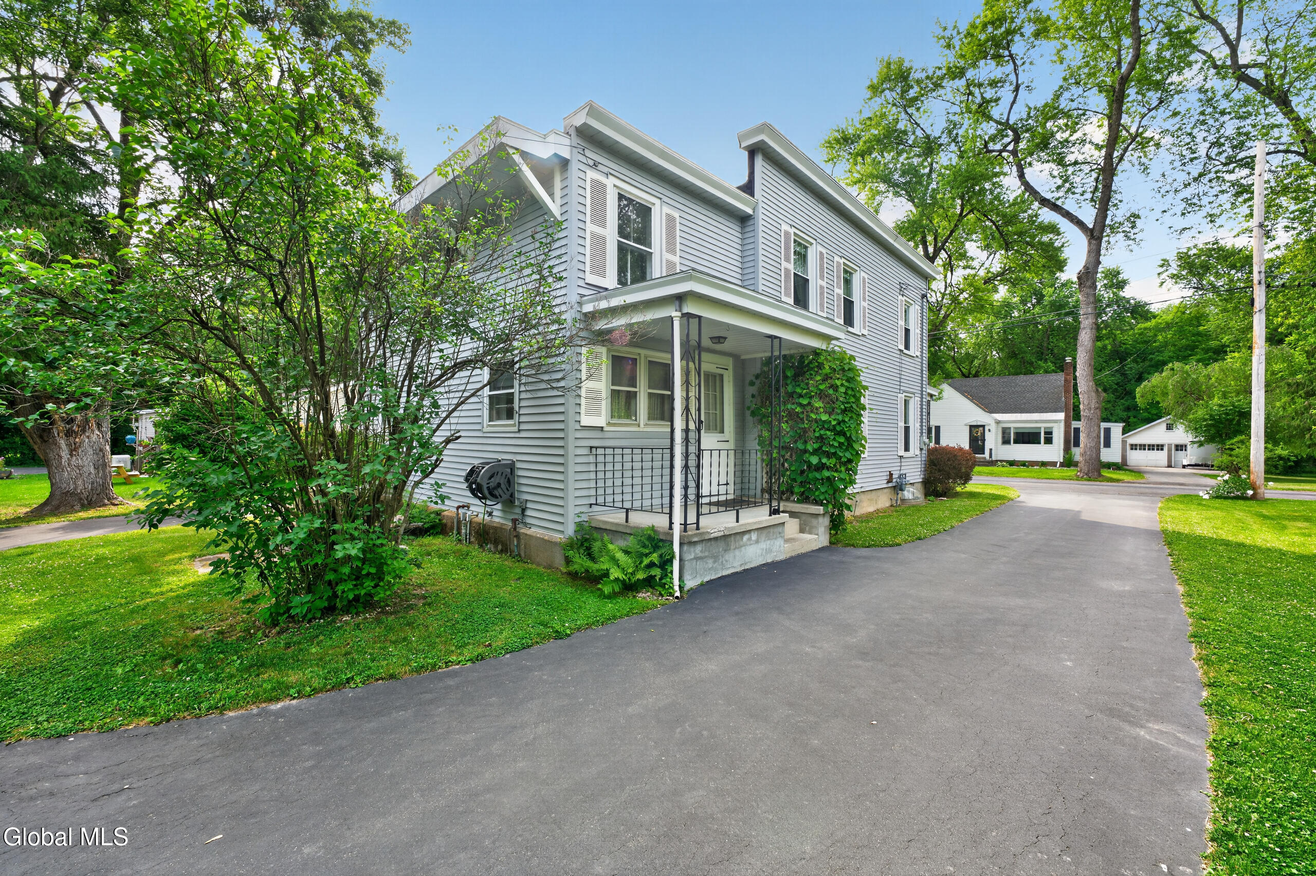 57 Willowbrook Avenue