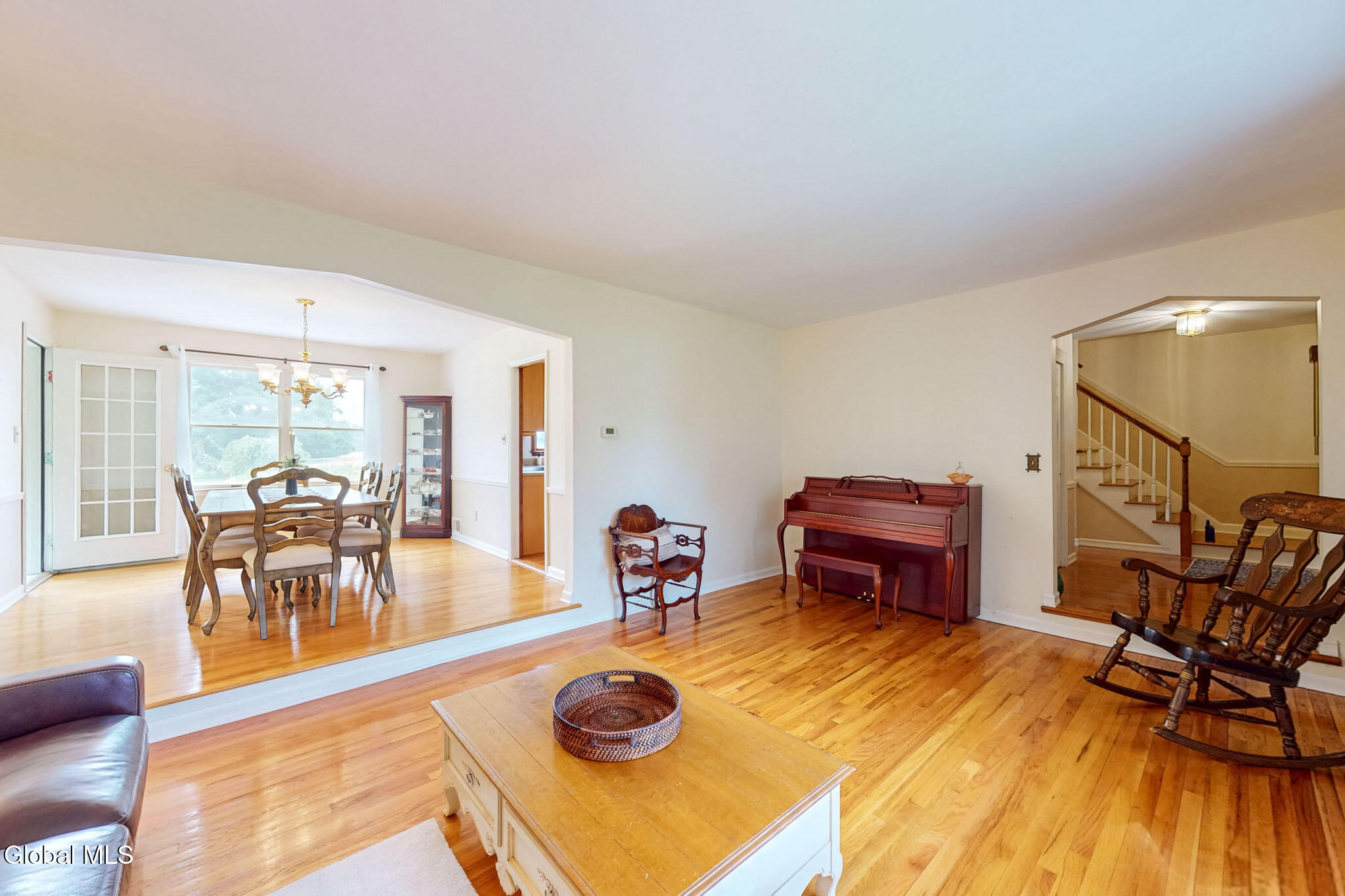 74 Hawthorne Drive