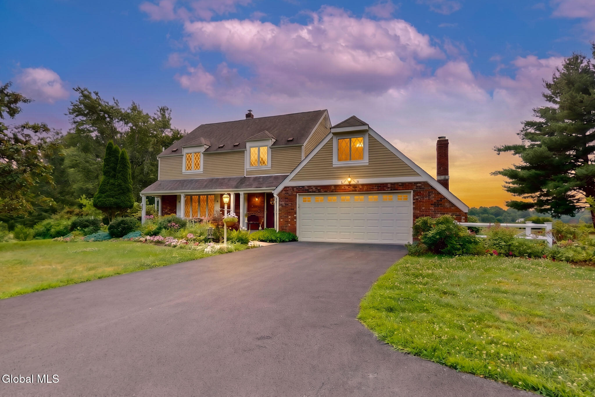74 Hawthorne Drive