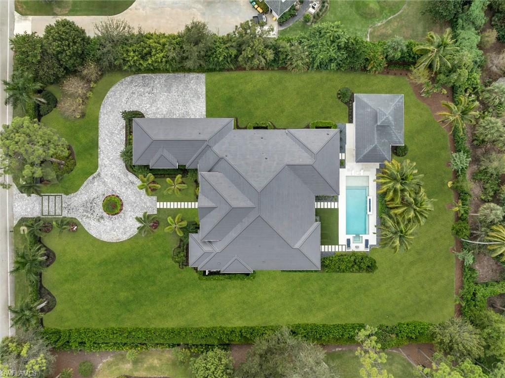 627 Hickory RD