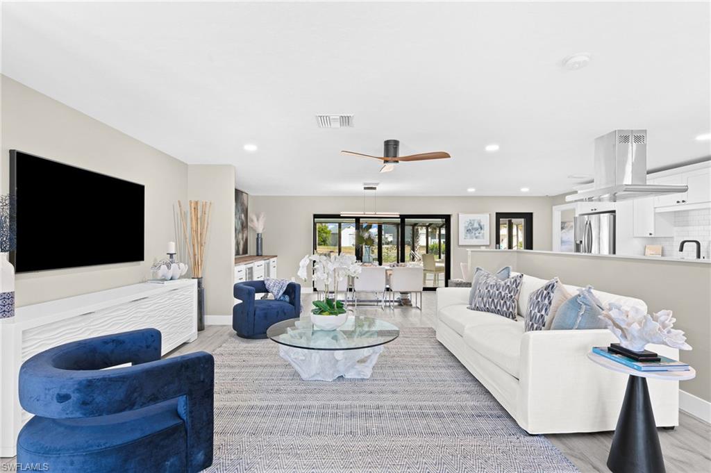 11451 Rebecca CIR