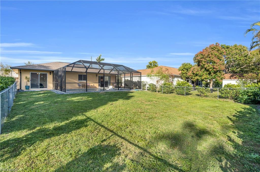 3687 Maran LN