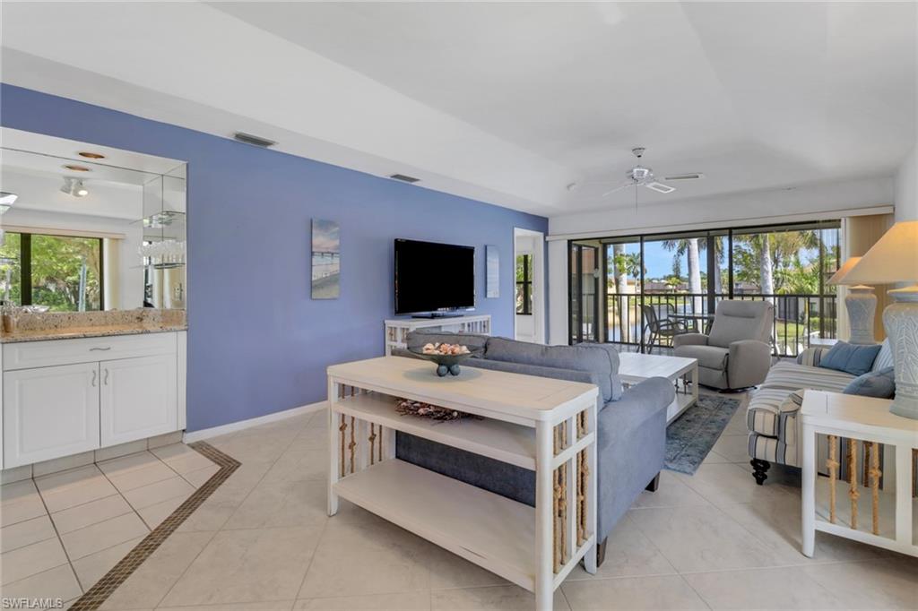 4510 Chantelle DR # 206 Unit: J-206
