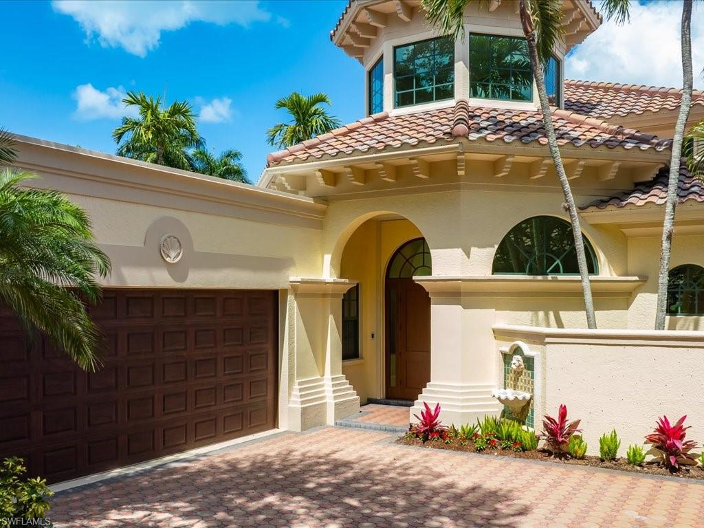 7855 Vizcaya WAY